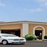 Hotel Super 8 Downtown Airport
