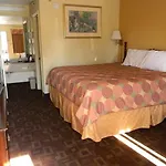 Days By Wyndham Airport East Hotel 2*