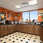 Days By Wyndham Airport East 2* Nashville