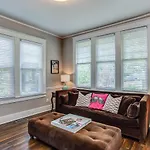 Stratton House Nestled In East Nashville
