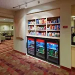 Hotel Towneplace By Marriott Airport 3*