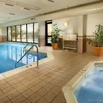 Hotel Drury & Airport 3*