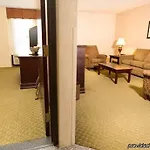 Drury & Airport Hotel 3*