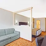 Knights - Downtown Hotel Nashville