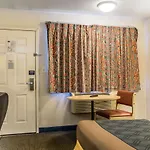 Motel Rodeway