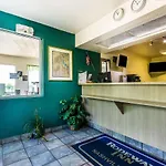Motel Rodeway 2*