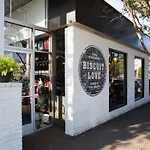 Abode Nashville - Marathon Village Near Downtown