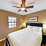 Landmark Mcmillin Court Apartment 16