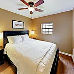 Landmark Mcmillin Court Apartment 4