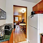 Landmark Mcmillin Court Apartment 1