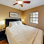 Landmark Mcmillin Court 13
