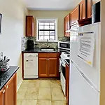 Landmark Mcmillin Court Apartment 2