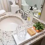 Mint House - Hillsboro Village 4*