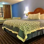 Days Inn By Wyndham Downtown-Nashville West Trinity Lane