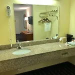 Days By Wyndham Downtown-nashville West Trinity Lane Hotel
