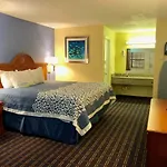 Days By Wyndham Downtown-nashville West Trinity Lane Hotel 2*