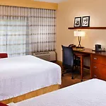 Courtyard By Marriott Airport Hotel 3*
