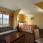 Days By Wyndham Airport East Hotel