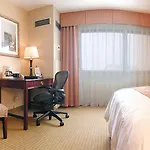 Radisson Airport 4*