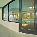 Hotel Radisson Airport 4*