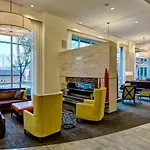 Hilton Garden Downtown Convention Center 3*
