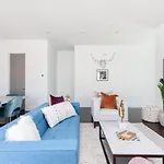 Domio Sylvan Park Elegant 8Br 2 Houses