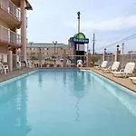 Days By Wyndham Airport East 2* Nashville