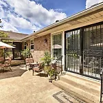 Nashville Apt With Patio, 3 Mi To Grand Ole Opry