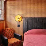 Hotel The Dive And Swim Club Nashville