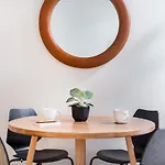 506 Lofts Apartment