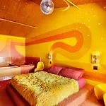 Hotel The Dive And Swim Club 3*