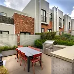 Acklen Flats By Hosteeva