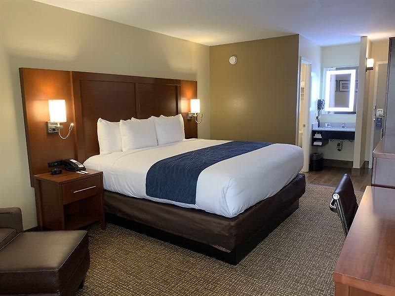 Spark By Hilton At Opryland Hotel Nashville