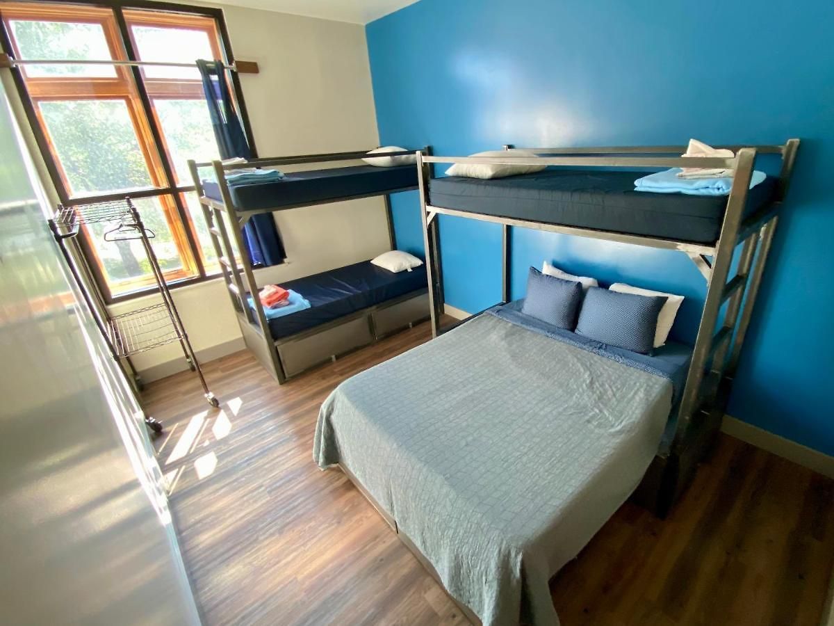 Downtown - Adults Only Hostel