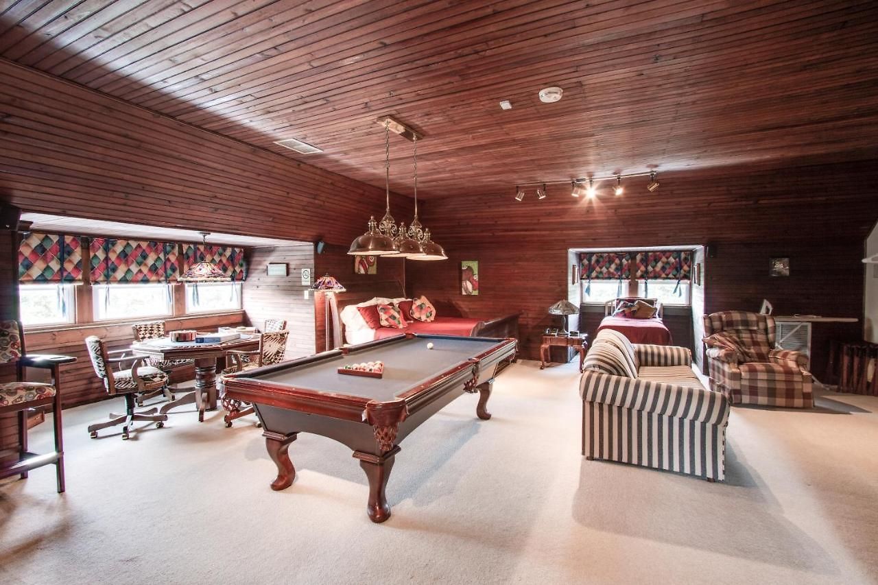 The Timothy Demonbreun House Bed & Breakfast *