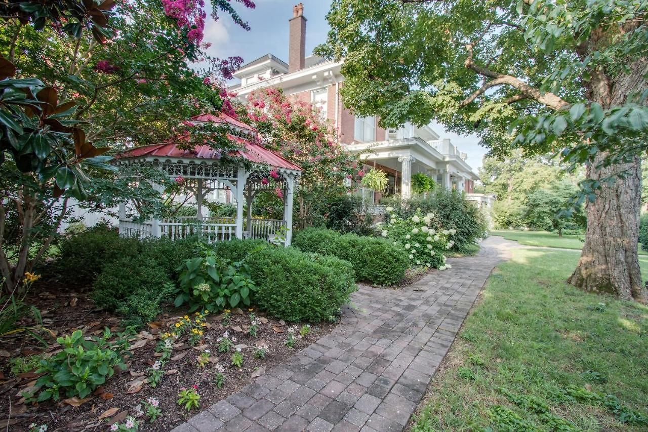 Bed & Breakfast The Timothy Demonbreun House