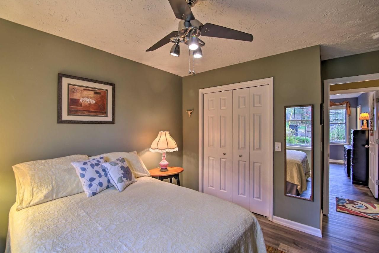 Lively East Pad: Walk To Bars & Eateries * Nashville