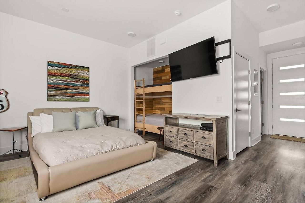 Endeavor 301 Holiday home
