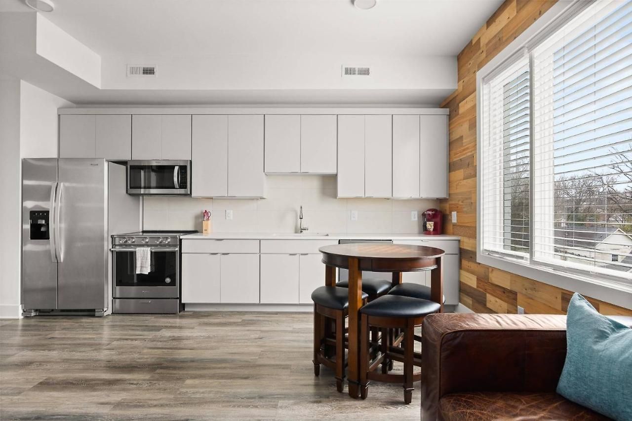 Holiday home Endeavor 301