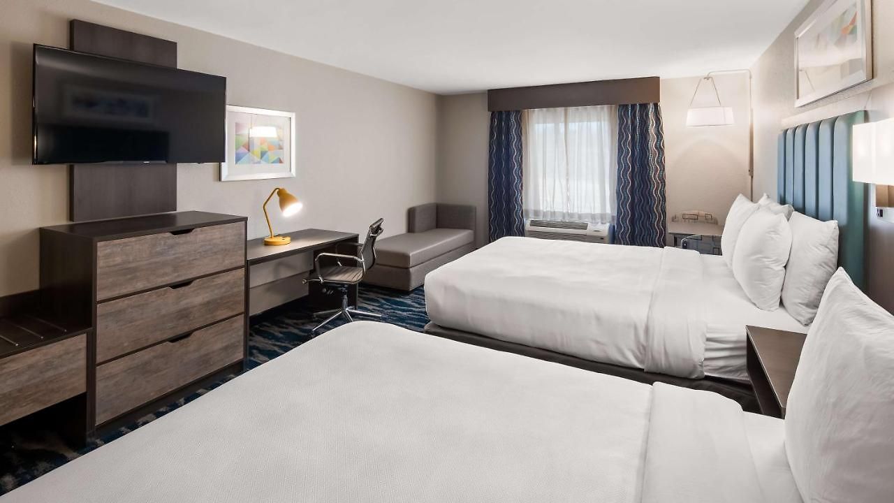 Western Executive Residency Hotel