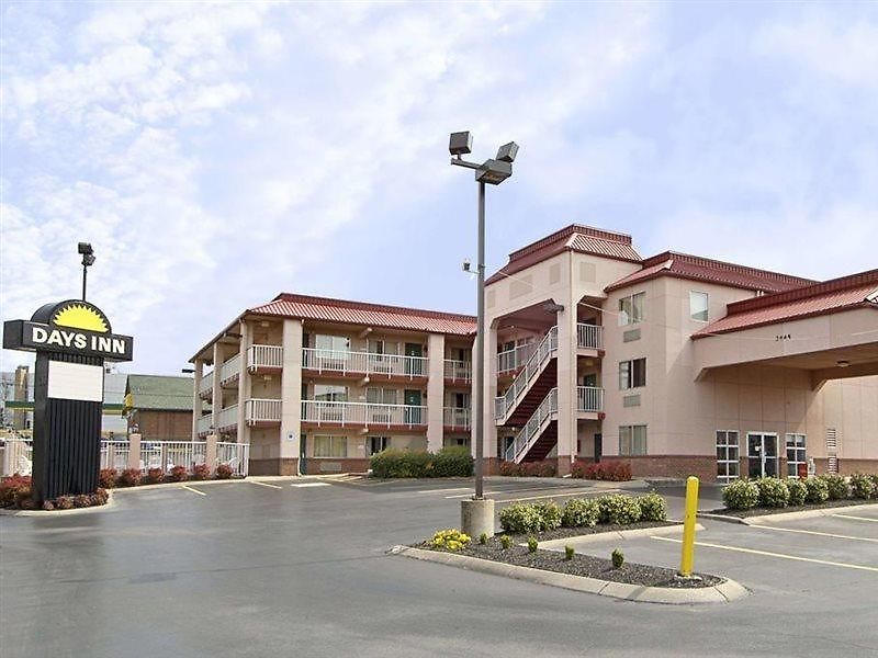 Hotel Days By Wyndham Airport East Nashville