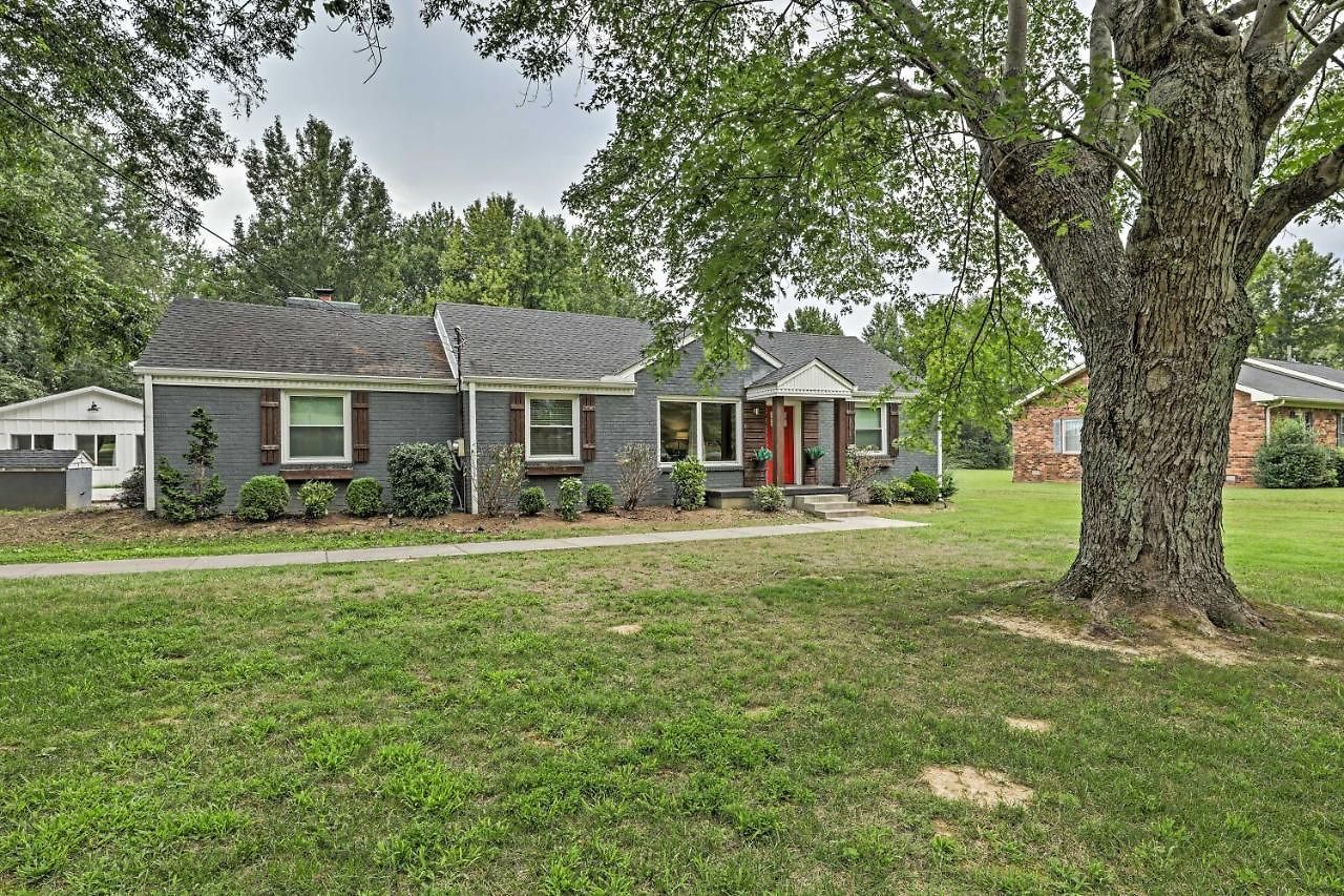 Holiday home Quiet Area W/ Pool - 15 Mi To Dtwn Nashville