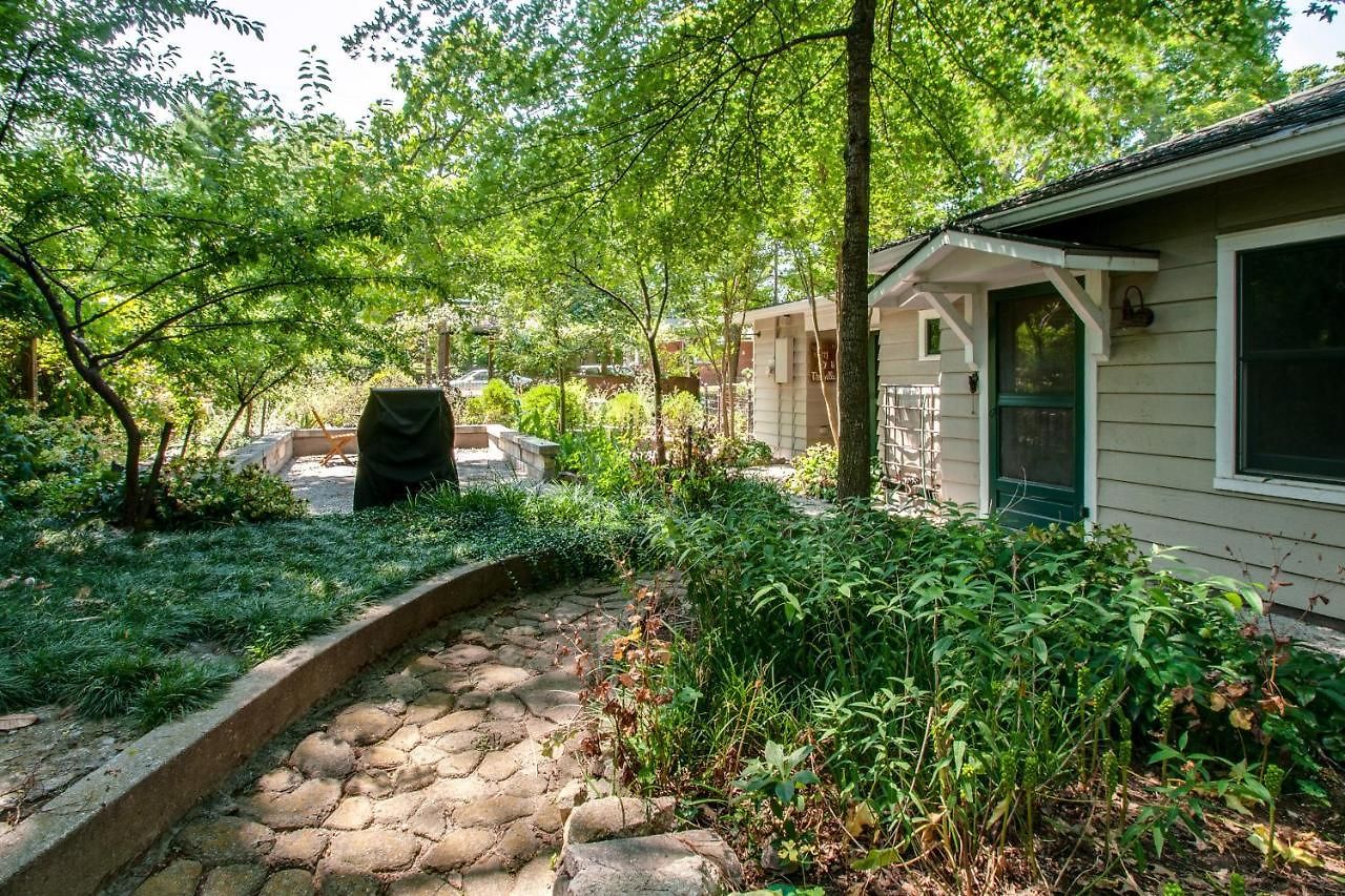 Little House - Nashville