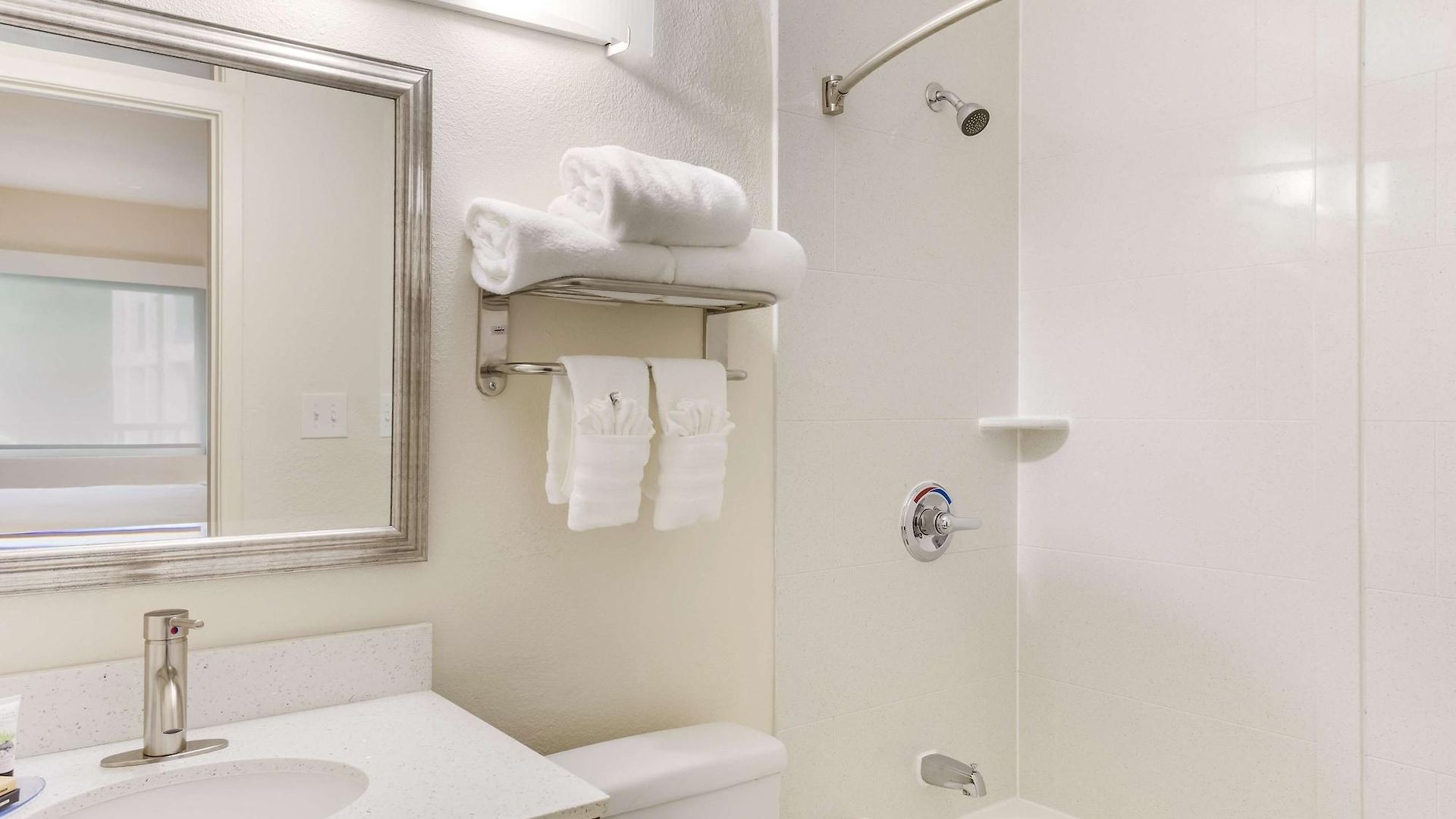 Red Lion & Airport Hotel Nashville