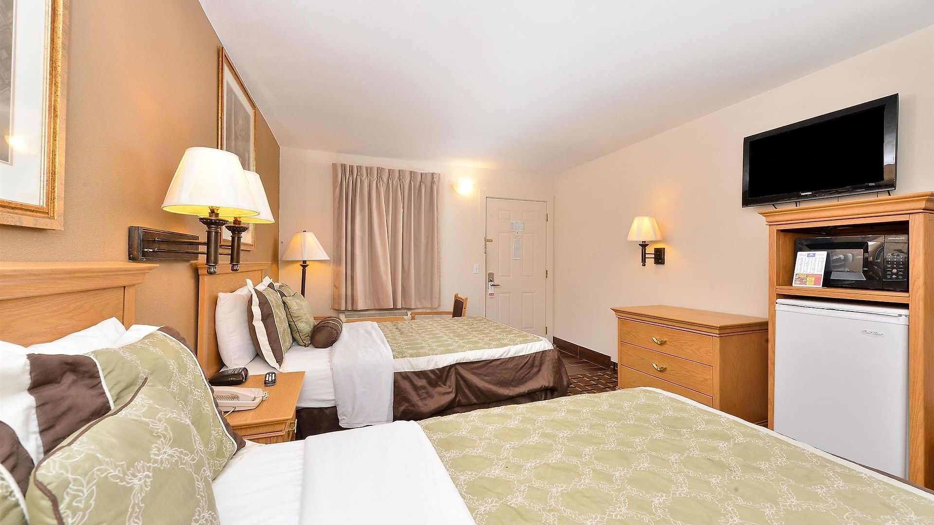 Americas Value Near Downtown 2* Nashville
