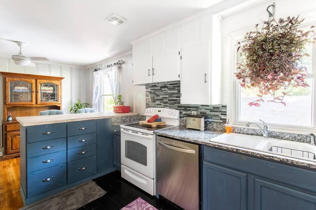 Hip Donelson Gem Nashville