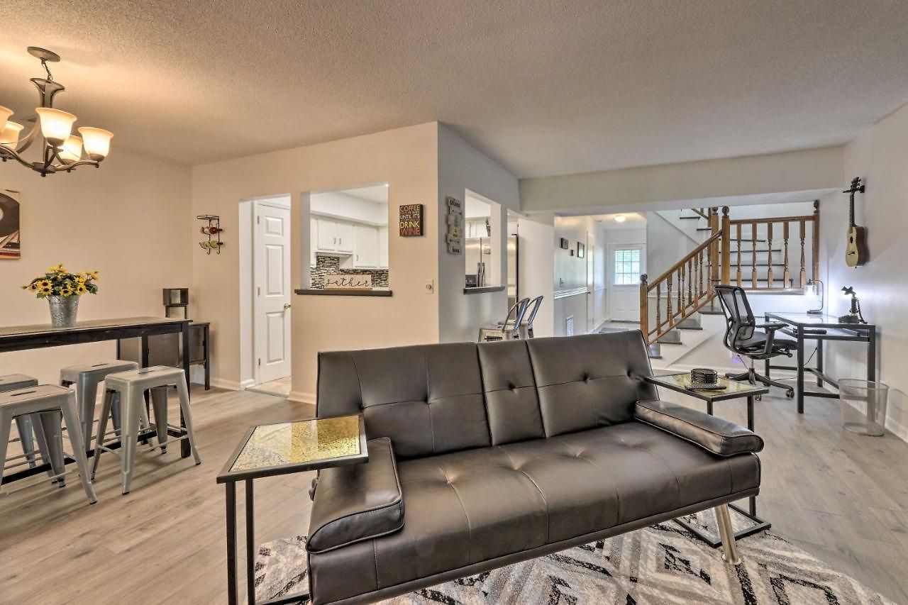 Holiday home Modern Townhome: Large Yard & Deck! Nashville