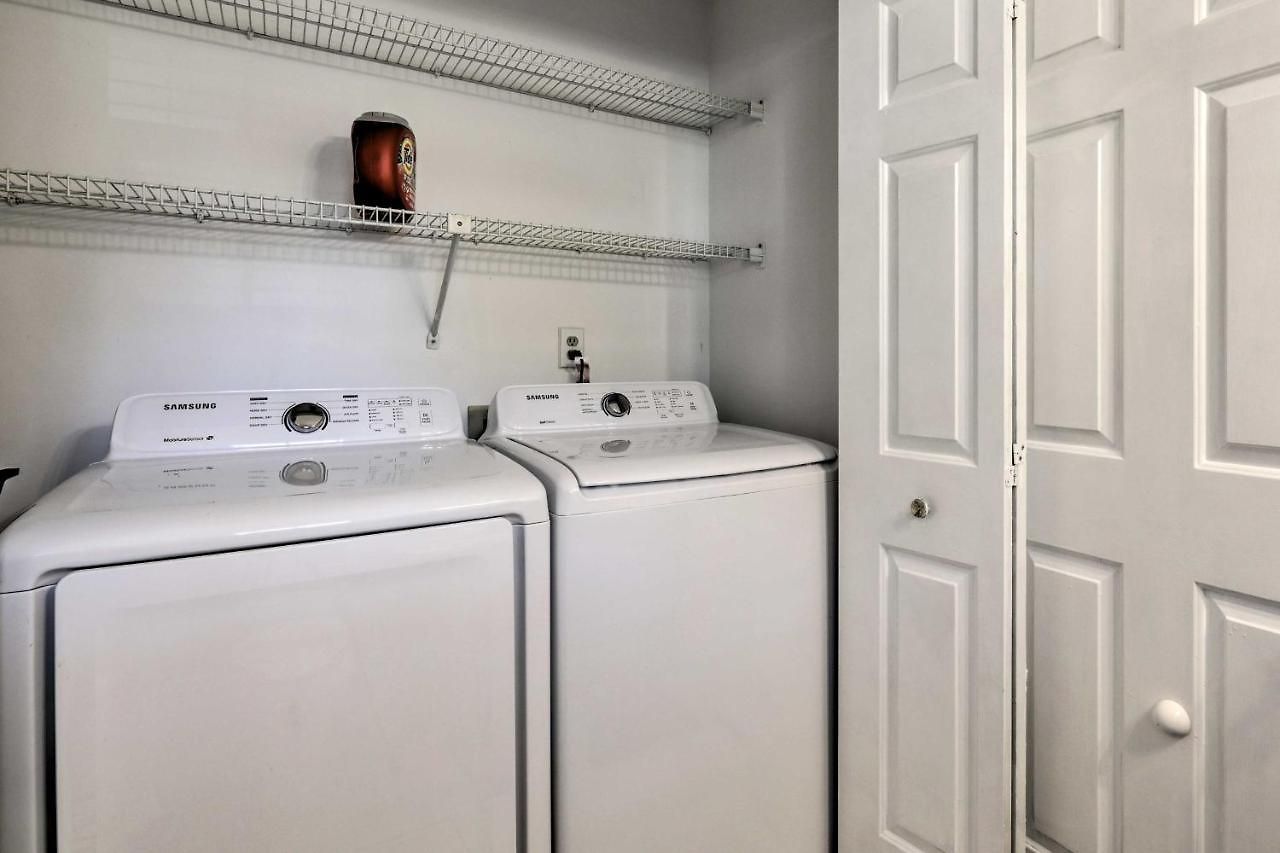 Holiday home Modern Townhome: Large Yard & Deck! Nashville