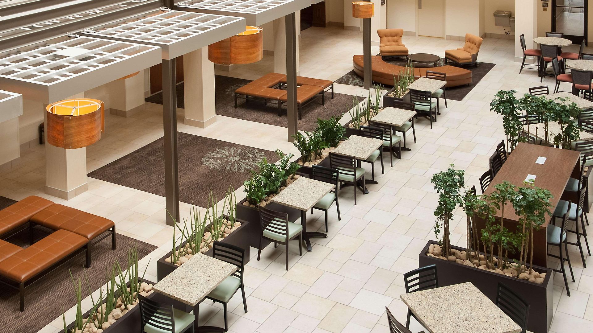 Embassy By Hilton Airport Hotel 4*