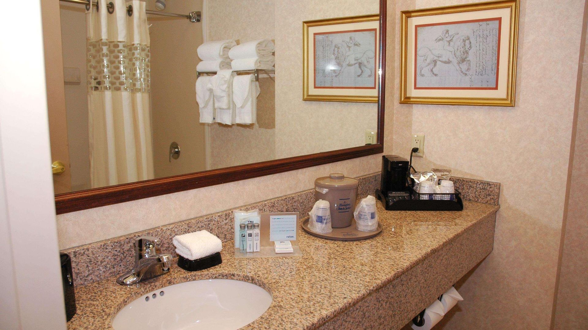 Hampton & Nashville-green Hills 3*